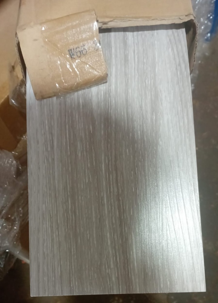 Piso Vinilico Autoadhesivo W66
