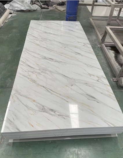 [M8008] Placa Pvc (DORADA) Marmol UV 1.22 x 2.44 m M8008