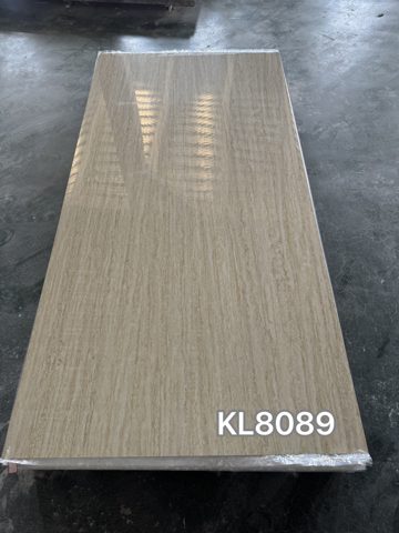 Placa Pvc 1,22 x 2,44 (KL8089)